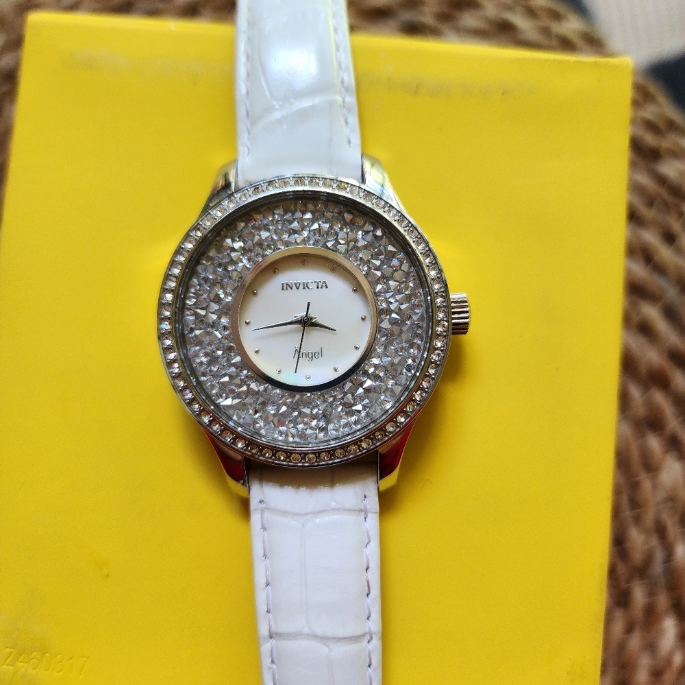 Invicta Angel White Leather Band Watch - Picture 7 of 12